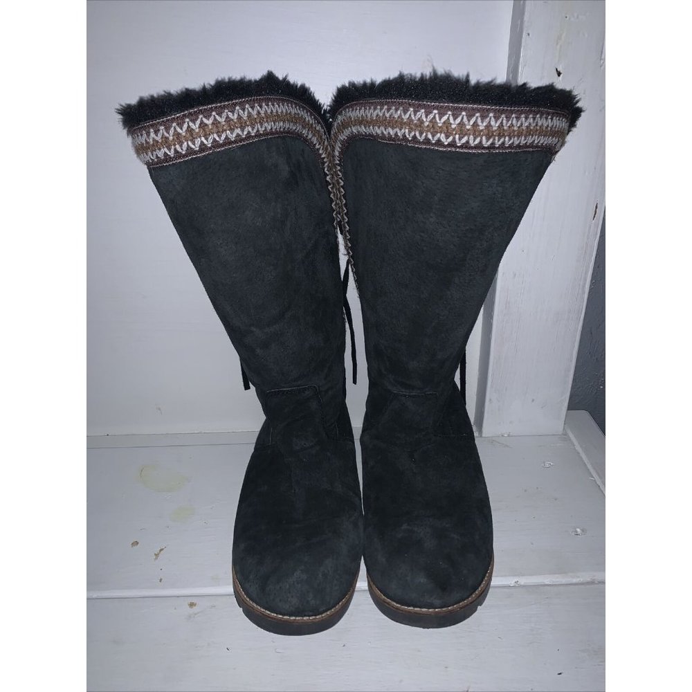 Lamo Footwear Women's Madelyn Suede Winter Boot - Round Toe - EW1618-BUR